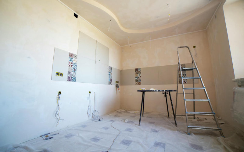 The Complete Guide to Patching Large Drywall Holes So the Repair Is Completely Invisible After Painting