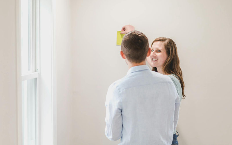 How to Choose the Right Stud Finder for Your Wall Type Without Wasting Money on the Wrong Model